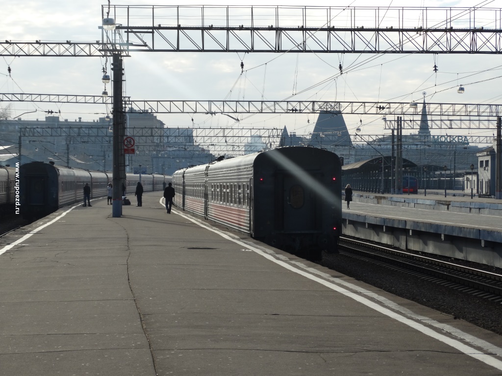 Фрязево москва. Станция Гражданская Москва. Вокзал станции Гражданская. Железный дорожный Савеловский Железнодорожная станция Гражданская. Гражданский поезд.