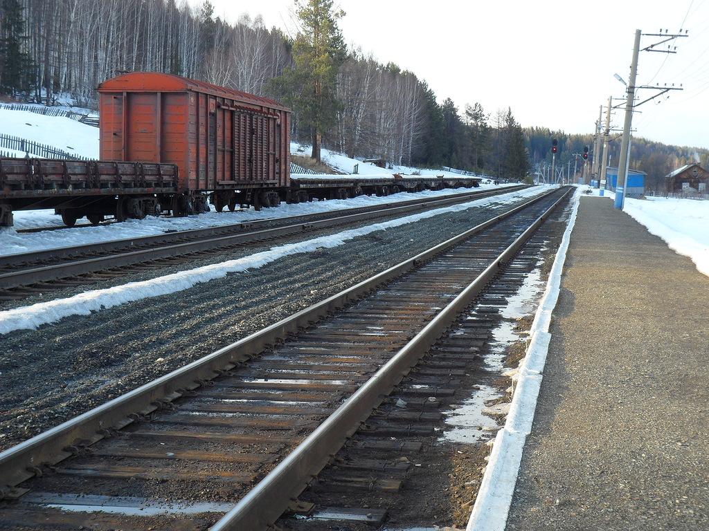 Погода в атымье. Поселок Атымья Свердловская область. Станция Марсяты Свердловская область. Железнодорожная станция Атымья. Станция Лангур Свердловская область.